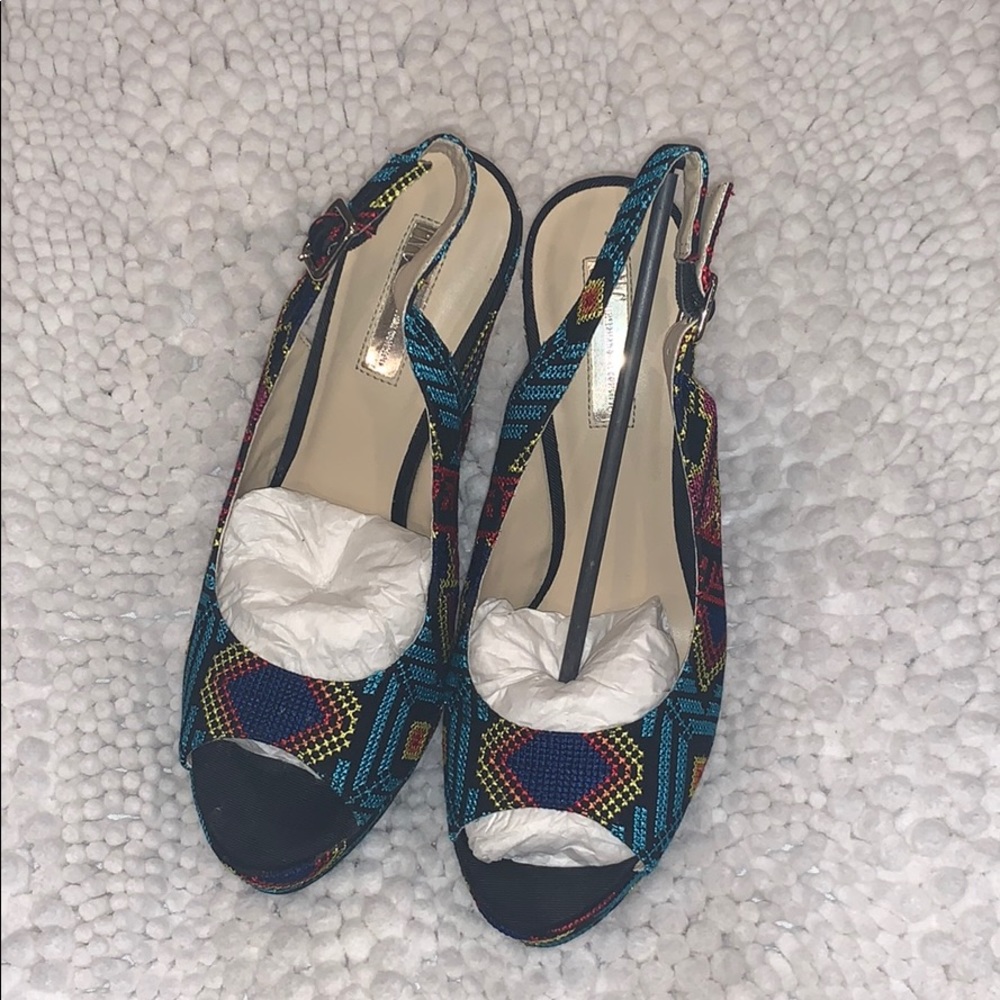 Women’s Sandal!!